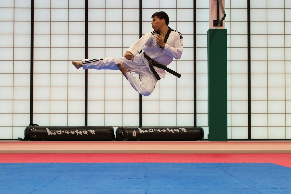 Karaté, Taekwondo ou Kung-Fu : décryptage des grands arts martiaux traditionnels asiatiques